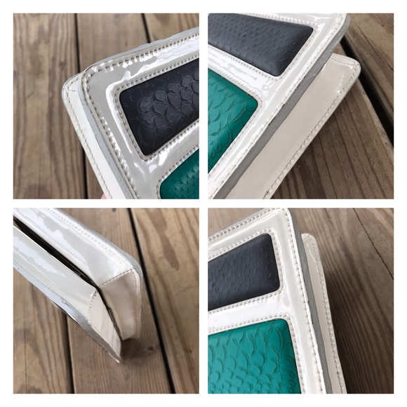 BCBGMaxAzria Patent Leather Colored Python Snake - Picture 6 of 8